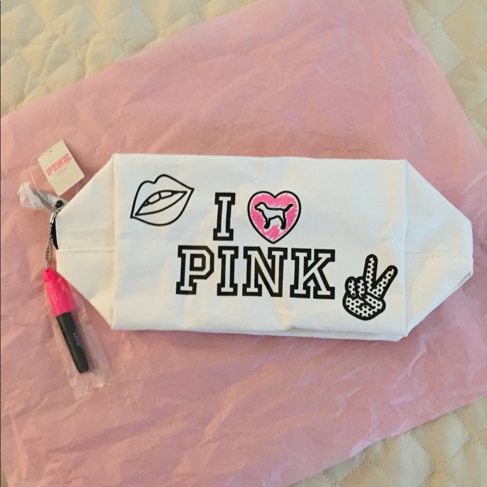 PINK Travel Pouch. New by VS.